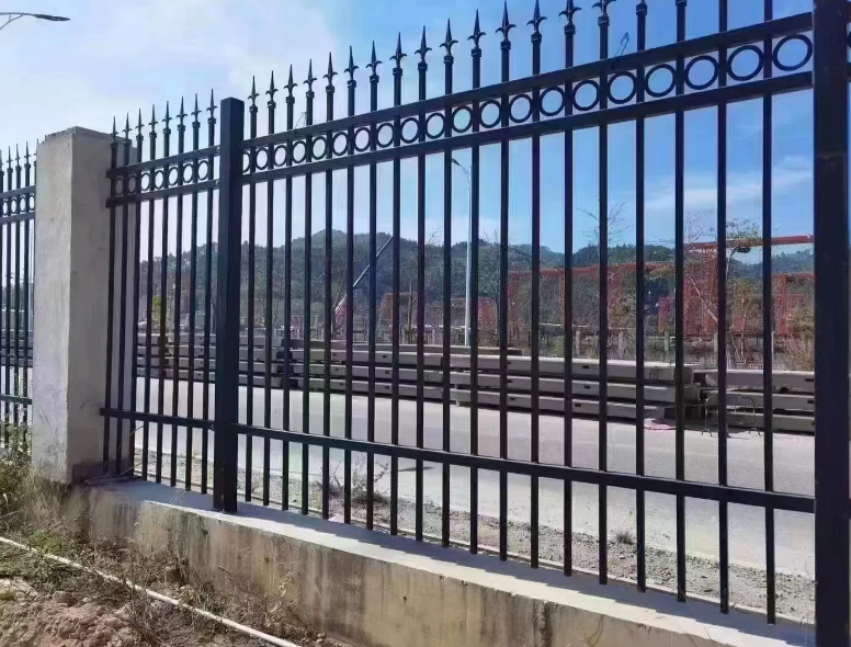 锌钢护栏